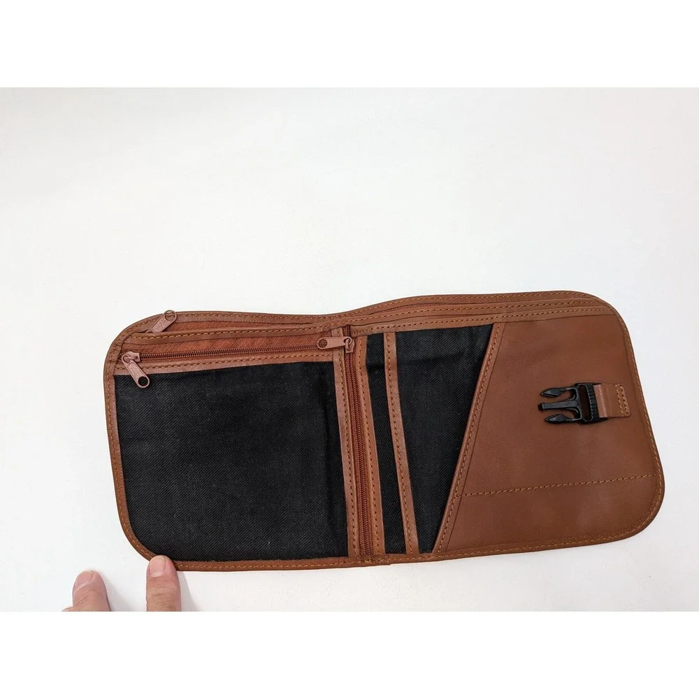 LL Bean Leather Travel Wallet & Ambassador Leather Luggage Tag Set Brown